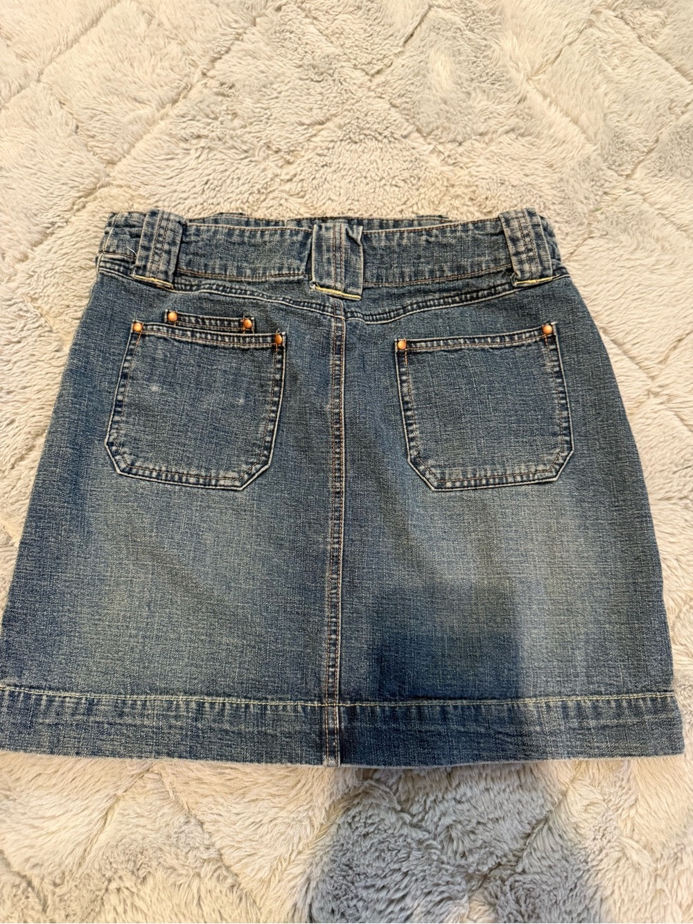 Old Navy Blue Denim Mini Skirt with Stud Pockets - Picture 2 of 3